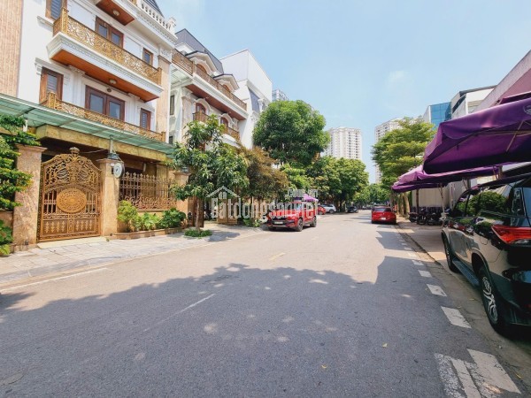 BÁN NHÀ 4 TẦNG SIÊU PHẨM KINH DOANH LÔ GÓC HỒ TÂY – GARA Ô TÔ – GIÁ ĐẦU TƯ 20.5 TỶ