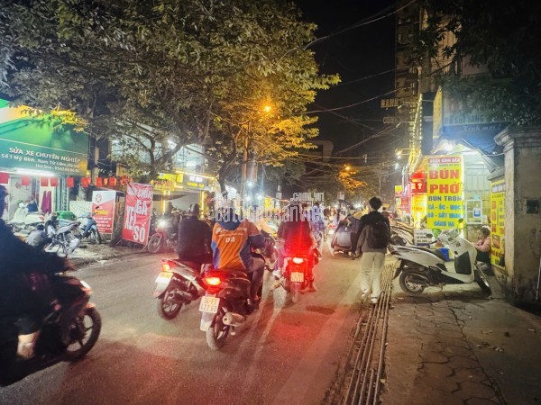 BÁN NHÀ 4 TẦNG SIÊU PHẨM KINH DOANH LÔ GÓC HỒ TÂY – GARA Ô TÔ – GIÁ ĐẦU TƯ 20.5 TỶ