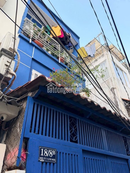18/8B nhieu tứ phường 7 phú nhuận 3 lầu 4.8 tỉ