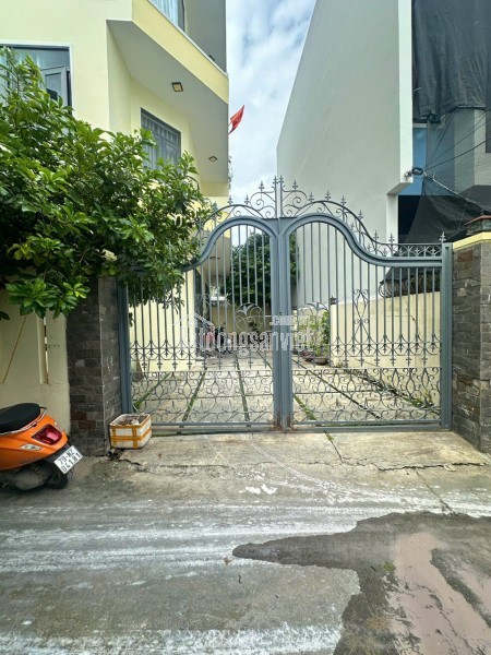 Nhà 3 tầng kiên cố gần KĐT Vĩnh Điềm Trung – sân đậu 2 ô tô