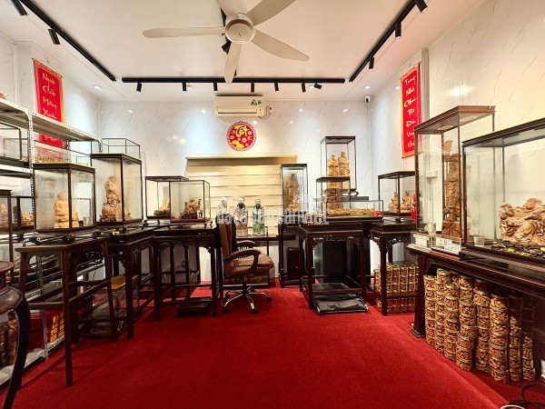 Bán Nhà Đường 8/3. 35/38m2. 5 tầng. mặt tiền 3.7m. giá 8.2 Tỷ Hai Bà Trưng Hà Nội