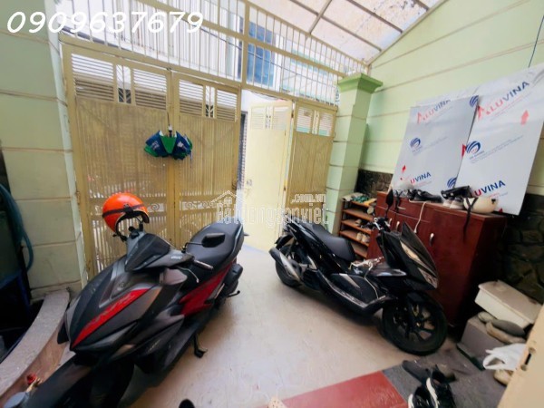 HẺM XE HƠI THÔNG- CÁCH 10M HẺM XE TẢI - 50M RA CHỢ CÂY QUÉO- HOÀN CÔNG ĐẦY ĐỦ NHÀ ĐANG CHO