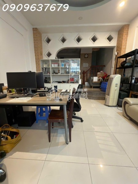 HẺM XE HƠI THÔNG- CÁCH 10M HẺM XE TẢI - 50M RA CHỢ CÂY QUÉO- HOÀN CÔNG ĐẦY ĐỦ NHÀ ĐANG CHO