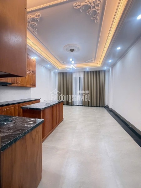 MẶT PHỐ MIMH KHAI HAI BÀ TRƯNG GIÁ 25,5 TỶ 42m2 5 TẦNG THANG MÁY VỪA Ở VỪA KINH DOANH -SPA