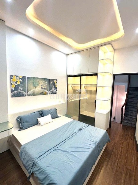 MẶT PHỐ MIMH KHAI HAI BÀ TRƯNG GIÁ 25,5 TỶ 42m2 5 TẦNG THANG MÁY VỪA Ở VỪA KINH DOANH -SPA