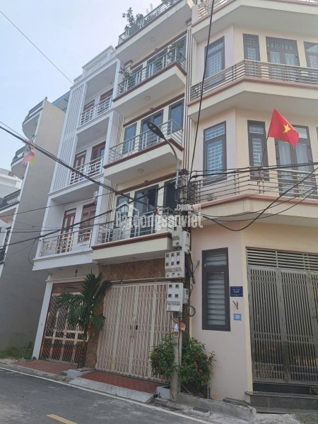 BÁN NHÀ HOÀI ĐỨC, HÀ NỘI-60M-4,5 TẦNG-5 NGỦ- GIÁ CHỈ 9,3 TỶ