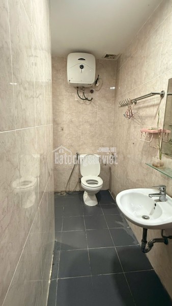 CHO THUÊ PHÒNG MASTER ĐẸP – FULL NỘI THẤT – CHỈ VIỆC XÁCH VALI VÀO Ở 
 TÒA C VINA – KIM VĂN KIM