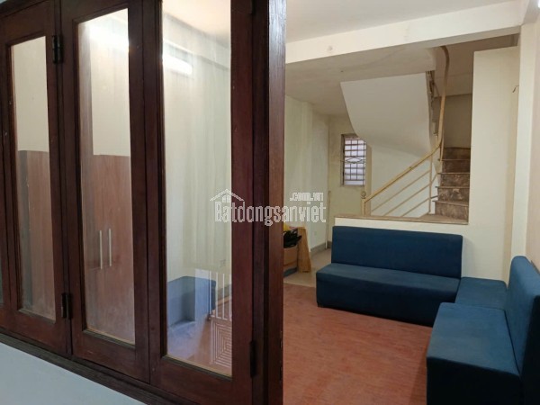 Cho thuê nhà ngõ 325 Kim Ngưu 40m² x 3 tầng, 4PN, 3 vệ sinh, 16 Triệu