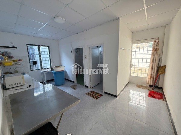 Cho thuê nhà mặt tiền đường Mạc Đĩnh Chi. P 4 tp đà lat