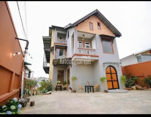 Cho thuê khách sạn 18 phòng Xô Viết Nghệ Tĩnh Phường 7 Đà Lạt