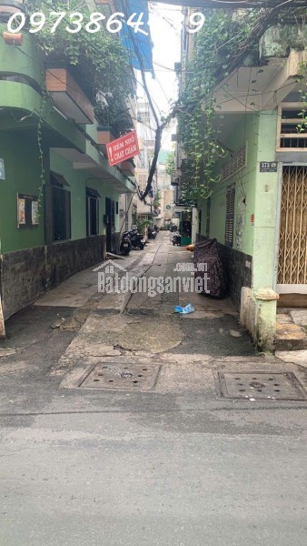 HẺM XE HƠI THÔNG LÂM THỊ HỐ - VÀI BƯỚC CHÂN RA ĐƯỜNG XE TẢI TRÁNH - NHÀ 3 TẦNG ĐÚC KIÊN CỐ VÀO Ở