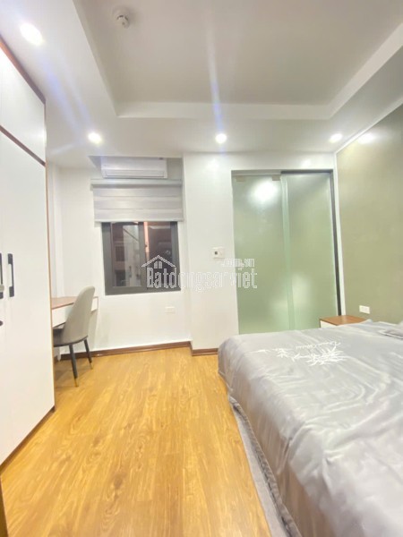 Cho thuê CHDV ngõ 75 Giải Phóng, 42m² x 6 tầng cải tạo được 9PN, 30 Triệu