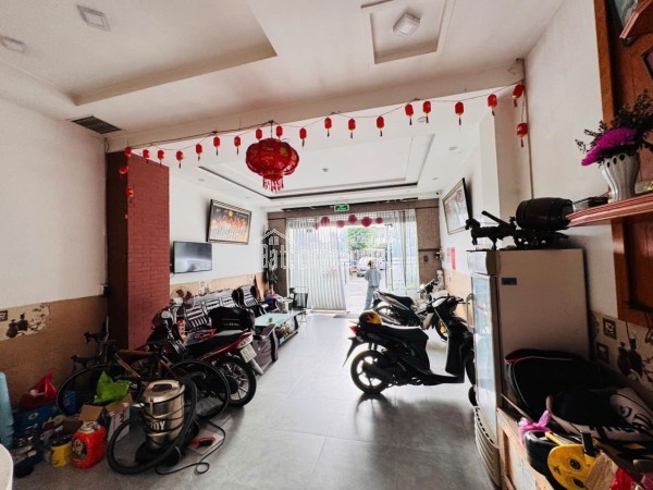 CĂN GÓC 5 TẦNG THANG MÁY – KẾ CÔNG VIÊN PHẠM VĂN ĐỒNG, THỦ ĐỨC  120M²  ĐƯỜNG 10M  GIÁ 14 TỶ