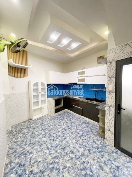 HẺM THÔNG PHAN VĂN TRỊ P.11 BÌNH THẠNH - 30M RA MẶT TIỀN - 4 TẦNG BTCT 5PN MỚI ĐẸP - DT 36M²