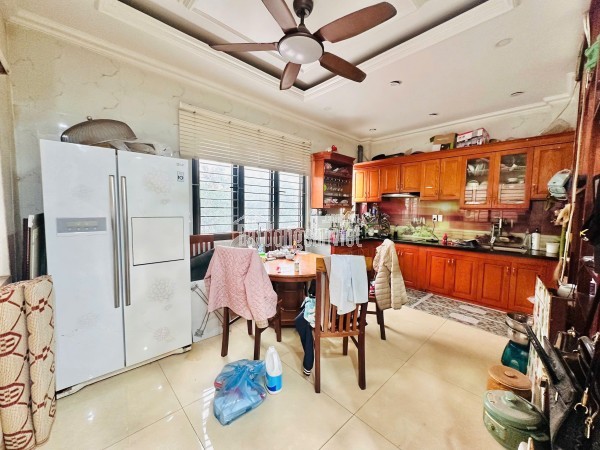 BÁN NHÀ 6 TẦNG DÂN XÂY  CẦU GIẤY – GẦN Ô TÔ  – NGÕ68  QUẬN ỦY – DÂN TRÍ CAO – 9.7 TỶ