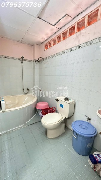 Bán căn góc ngang 4,3m, 3 lầu đúc, hẻm đẹp Âu Dương Lân P3-Q8