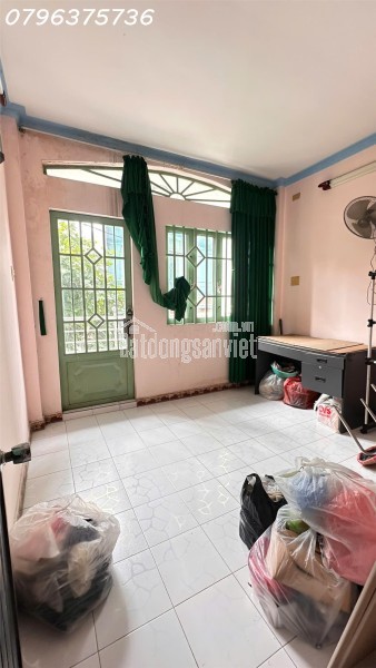 Bán căn góc ngang 4,3m, 3 lầu đúc, hẻm đẹp Âu Dương Lân P3-Q8