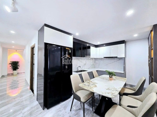 # MT Tôn Đức Thắng Vị Trí Đẳng Cấp xứng tầm các Thương Hiệu Lớn, 95m2, ngang 6.3 m, 3 tầng đẹp