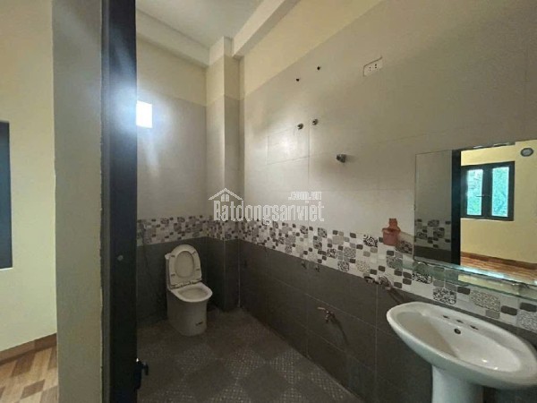 🔥BÁN  NHÀ 3 TẦNG CỔ DƯƠNG MỚI TOANH, Ô TÔ NGỦ TRONG SÂN. NGAY CHỢ CỔ DƯƠNG