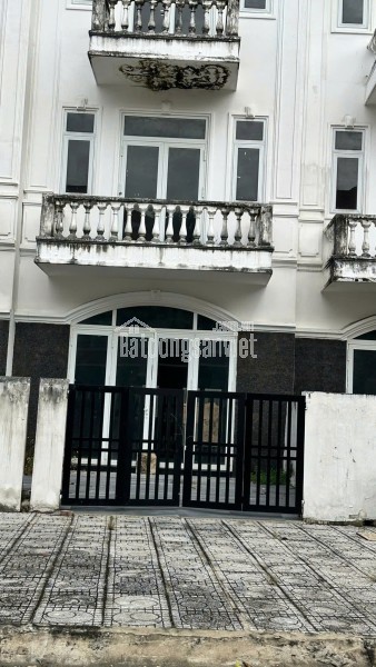 Bán Liền kề khu Biệt thự ven sông Chánh Mỹ, TT Thủ Dầu Một, Bình Dương, view sông Sài Gòn