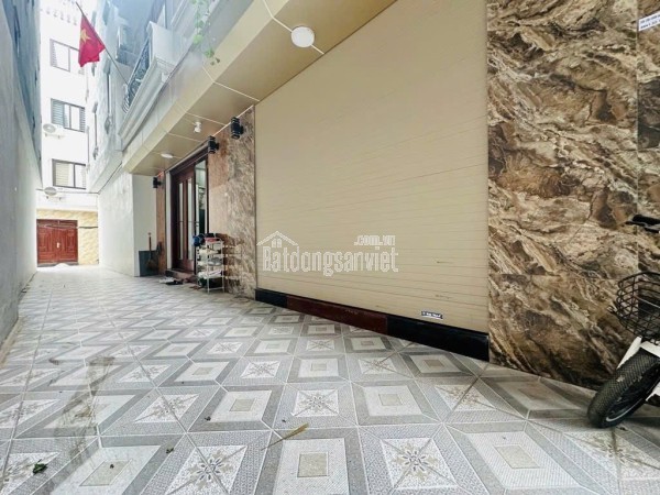 Nhà Đep Bắc Từ Liêm, Ô Tô Đỗ Cửa, 5 Tầng, Diện Tích 30M2 Giá 6,3 Tỷ( Có Thương Lượng)