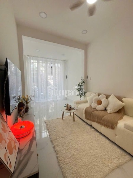 SÁT MẶT TIỀN XE HƠI LÂM VĂN BỀN 
TÂN HƯNG Q7  
DIỆN TÍCH SD 70 M2 
CÓ 4 TỶ