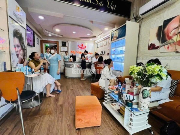 Spa Quận 11 cần sang nhượng Địa chỉ : 285 Lãnh Binh Thăng, p8, quận 11. Tphcm