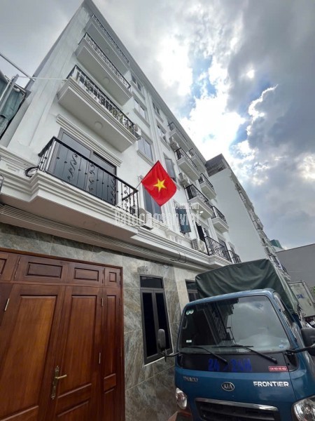 NHÀ ĐẸP THƯỢNG CÁT, Ô TÔ ĐỖ CỬA, CẠNH CHỢ, PHÒNG KHÁM 30 M2 GIÁ 6,2 TỶ.