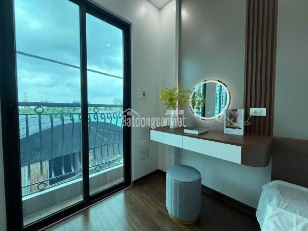 NHÀ ĐẸP THƯỢNG CÁT, Ô TÔ ĐỖ CỬA, CẠNH CHỢ, PHÒNG KHÁM 30 M2 GIÁ 6,2 TỶ.