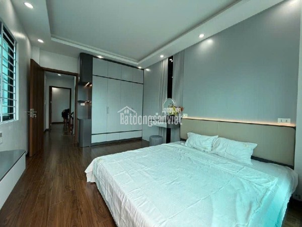 NHÀ ĐẸP THƯỢNG CÁT, Ô TÔ ĐỖ CỬA, CẠNH CHỢ, PHÒNG KHÁM 30 M2 GIÁ 6,2 TỶ.