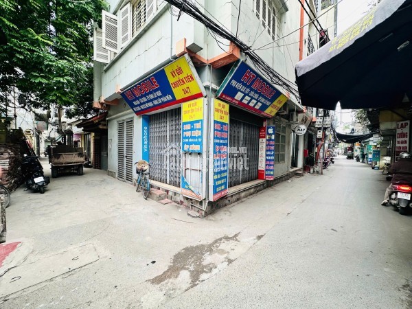 Gà đẻ trứng vàng, CCCM cho thuê 190 triệu/tháng, 28 pkk, t/máy, 8 ô tô đỗ trước mặt, CẦU DIỄN