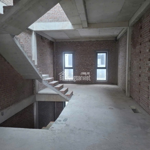 84m² CHỈ 6,5 TỶ – CẦU GIẤY ĐANG CÓ CĂN NÀY À?!