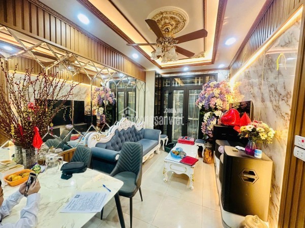 LÔ GÓC SIÊU THOÁNG SÁNG - Ô TÔ ĐỖ CHÂN CẦU THANG- KHU DÂN TRÍ CAO - Vĩnh Phúc 110 m, 3PN,nhỉnh 6 tỷ