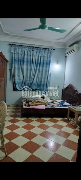 cho thuê nhà ngõ Đền Lừ 30m² × 4 tầng, 2PN 3VS 8tr/tháng.