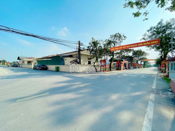 Bán đất Võng Xuyên,Phúc Thọ DT 83m2,MT5m,đường thông ,ô tô tránh ,kinh doanh