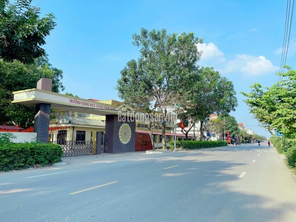 Bán đất Võng Xuyên,Phúc Thọ DT 83m2,MT5m,đường thông ,ô tô tránh ,kinh doanh