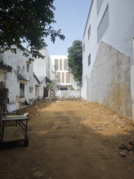 ♣ Góc Mặt Tiền Đầm Rong gần Chợ Đống Đa, 75m2, 4 tầng, 5PN, 7.x tỷ