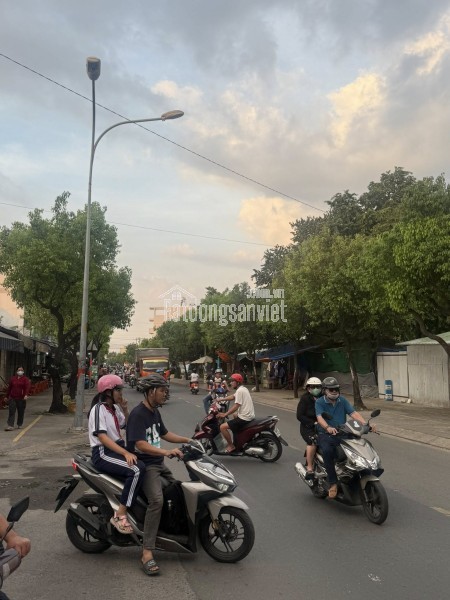 Bán đất tại Quốc Lộ 22, Tân Hiệp, Hóc Môn, Hồ Chí Minh, giá tốt 8 triệu / m2, 16348.1m2