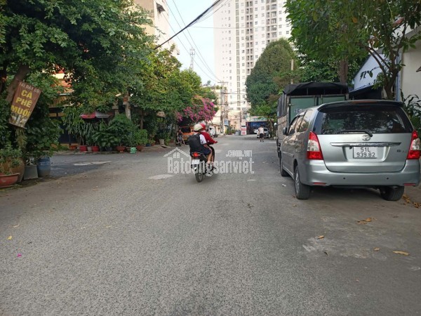 Bán Nhà 2 Tầng Tân Thới Nhất -DTSD: 91m2 - Đường 8m - Chỉ 4,9 tỷ..