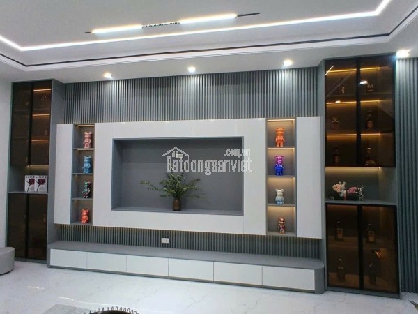 NHÀ MỚI ĐÓN TẾT 🌷

+ OTO TRÁNH - THANG MÁY- KINH DOANH - GA RA OTO - HIẾM