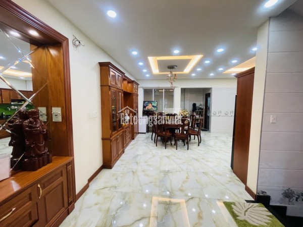 QUẬN TÂN PHÚ, SÀI GÒN – Biệt thự đường HOA BẰNG, hơn 14 TỶ.