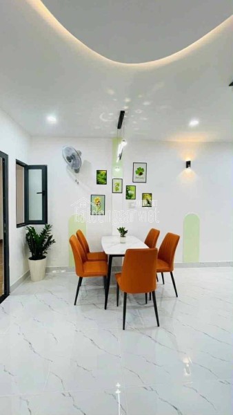 SIÊU PHẨM NHÀ 2 TẦNG  56m²  MỚI TINH, TÂN KỲ TÂN QUÝ, QUẬN TÂN PHÚ
