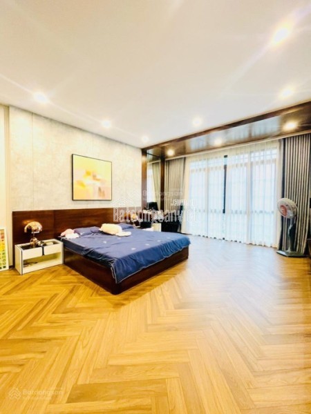 Bán nhà phố Duy Tân - Cầu Giấy 65m2 5 tầng - Ô tô KDVP cho thuê ở đều đẹp có thể lên tầng thang máy