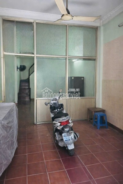 Bán Nhà Mặt Tiền Kinh Doanh P6 Quận 10, Ngay Chợ Nguyễn Tri Phương – 4 tầng - 45m2.