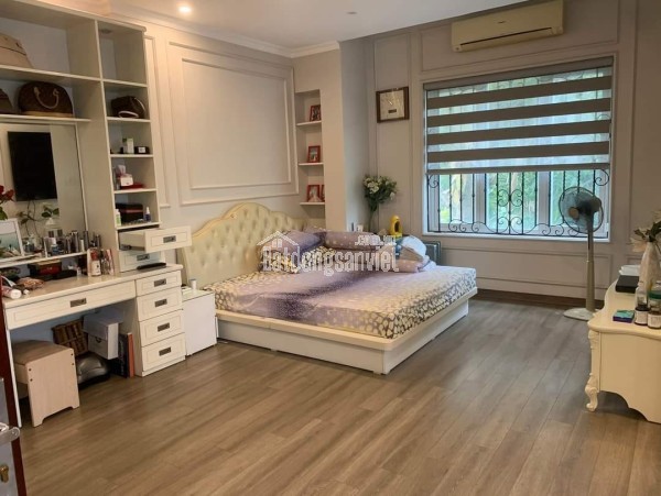 CHÍNH CHỦ BÁN GẤP NHÀ NGÕ 161 THÁI HÀ, MẶT TIỀN RỘNG 5,6M, 5 TẦNG + 1 TUM, OTO VÀO NHÀ