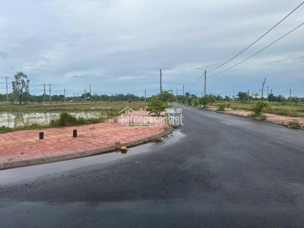 Sở hữu ngay lô đất mặt tiền chỉ 2 TỶ 4, trung tâm vàng giữa Đà Nẵng & Hội An!