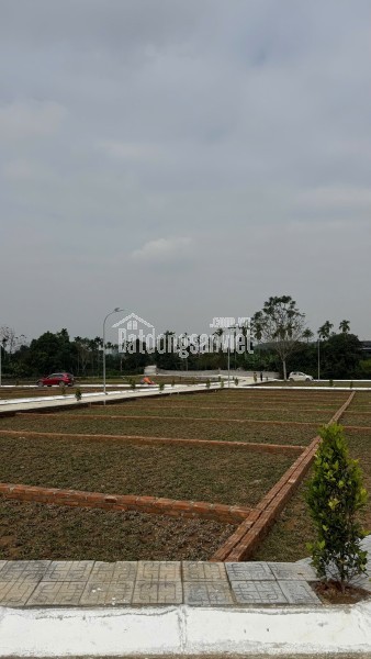 lô góc 365tr đường ô tô Lạc thủy, Hòa Bình – sổ hồng sang tên trong ngày