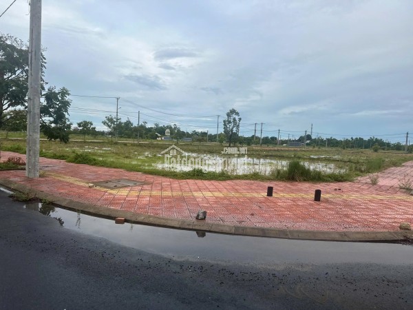 CẦN BÁN LÔ ĐẤT ĐẸP GẦN HỘI AN, VỊ TRÍ TRUNG TÂM KHU DÂN CƯ, THUẬN TIỆN AN CƯ – ĐẦU TƯ LÂU DÀI, GIÁ