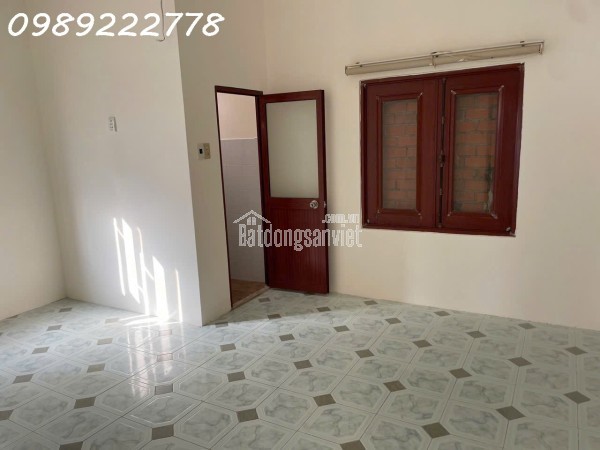 RẺ NHẤT QUẬN 1 3 BƯỚC HXH  THÔNG  - SAU LƯNG CĂN MẶT TIỀN  - 5X13M - CN 61.9m - 2 TẦNG - 3PN