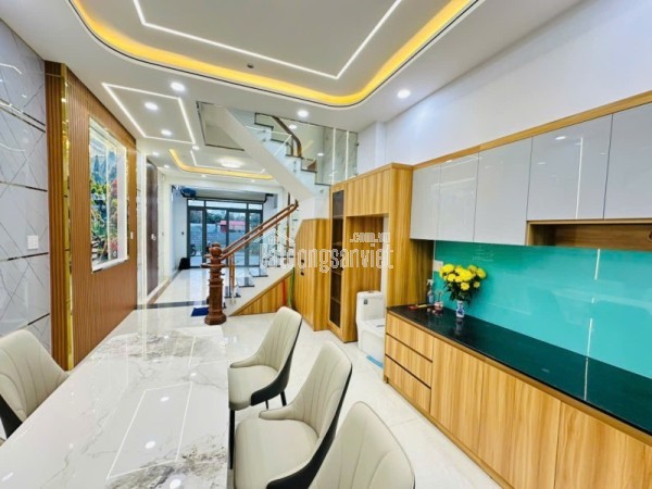 Bán nhà 2 tầng, 97 m2, 4PN ngõ đường Kha Vạn Cân, Trường Thọ, Thủ Đức, TP HCM, sổ hồng,  giá 7,4